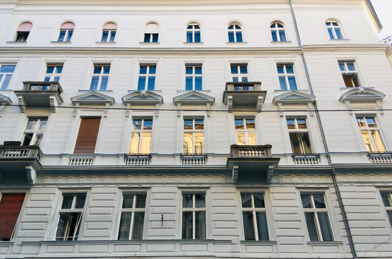 Eclectic Luxury & Spacious 2Br Ac Apt In Center Budapest Ngoại thất bức ảnh